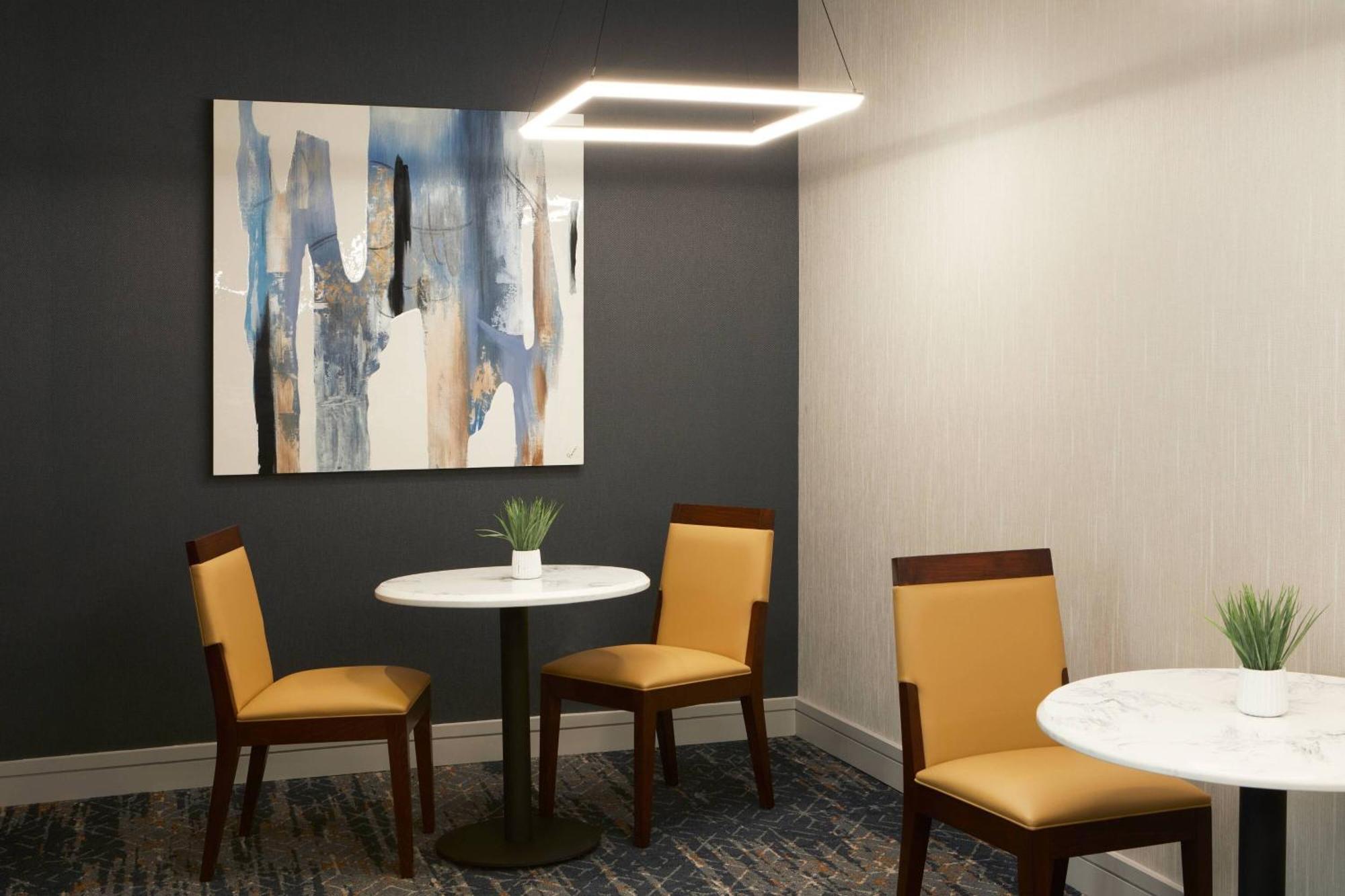 Courtyard By Marriott Angeles Lax / Century Boulevard 3*